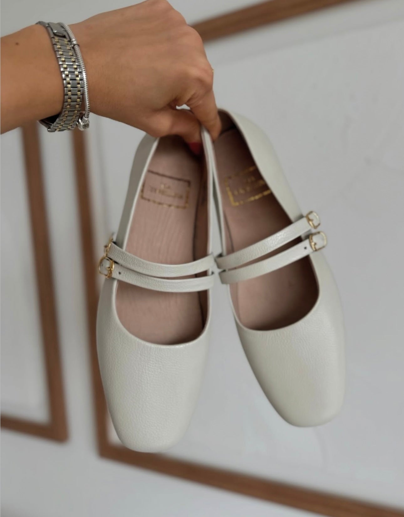 Maryjane white